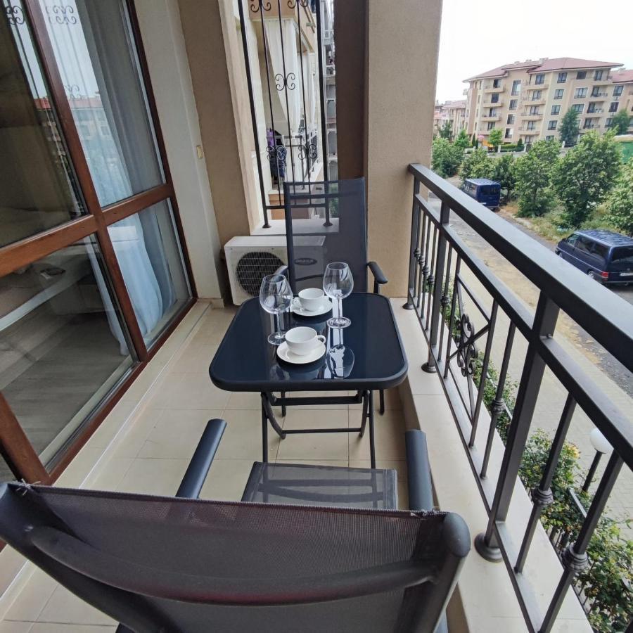 Sorrento Sole Mare - Apartments By The Beach Sveti Vlas Luaran gambar