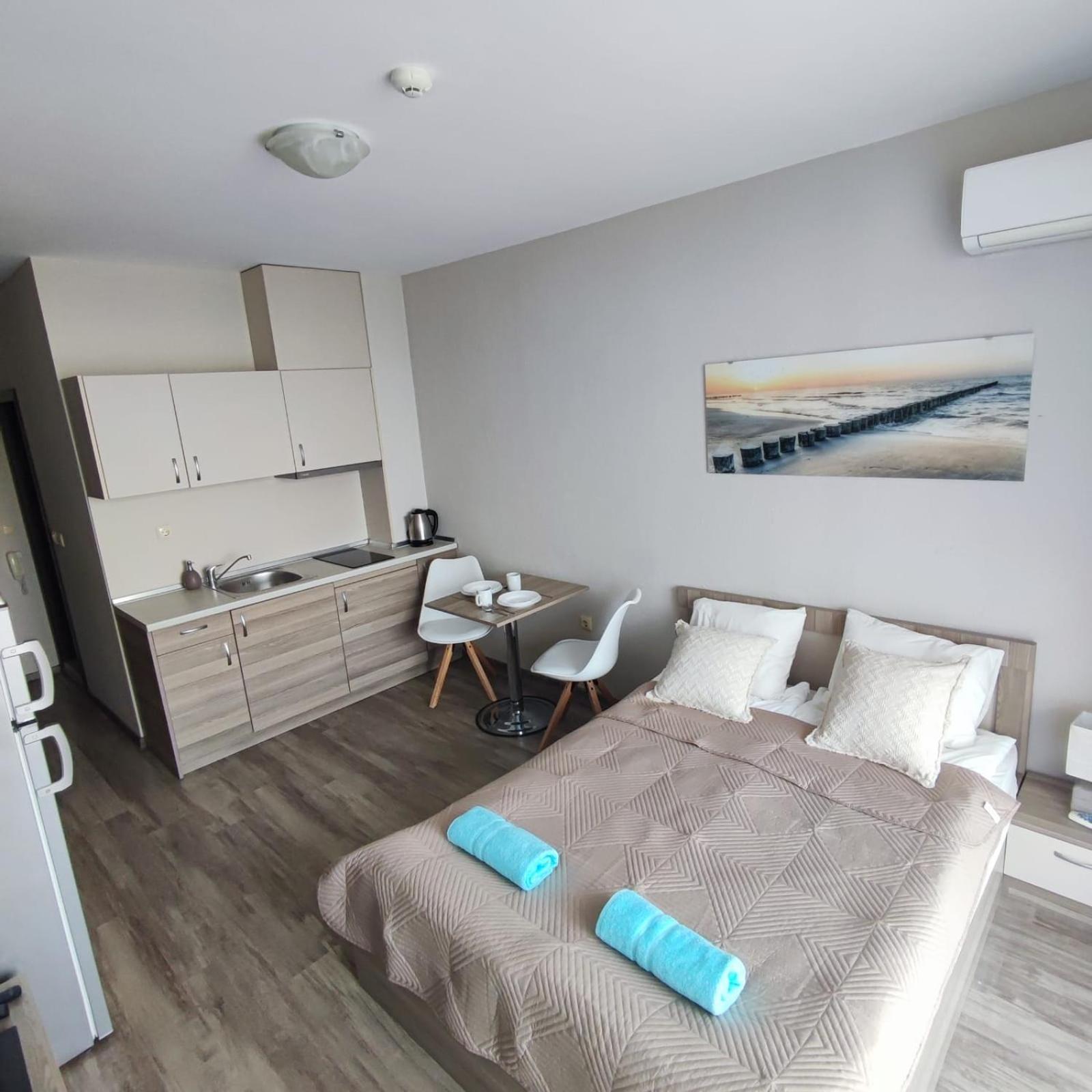 Sorrento Sole Mare - Apartments By The Beach Sveti Vlas Luaran gambar